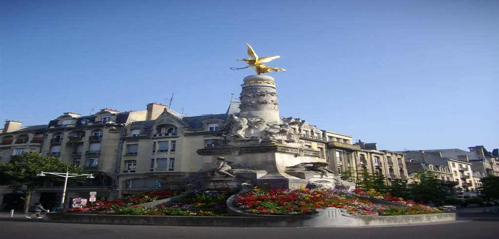 Hotel L'Univers Reims Exterior foto
